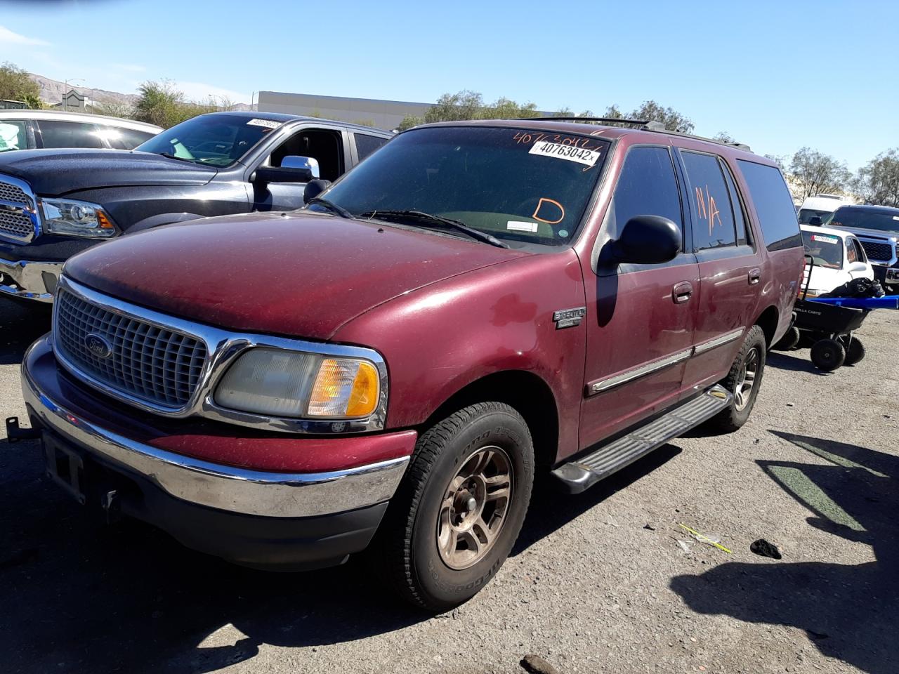 Photo 2 from auction – 1999 FORD EXPEDITION with VIN 1FMRU1760XLA87592