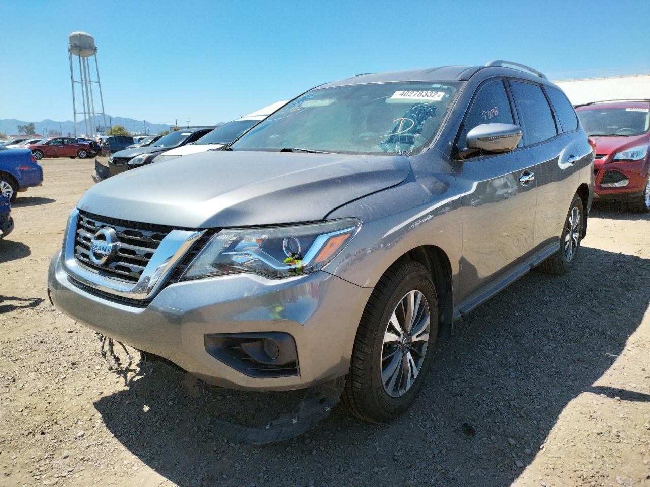 Photo 2 from auction – 2017 NISSAN PATHFINDER with VIN 5N1DR2MN7HC668537