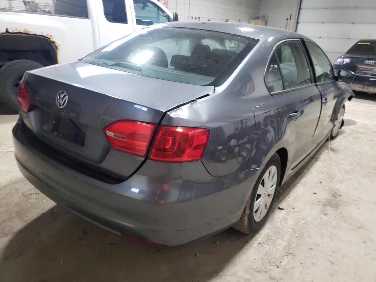 Photo 4 from auction – 2012 VOLKSWAGEN JETTA BASE with VIN 3VW2K7AJ8CM470875