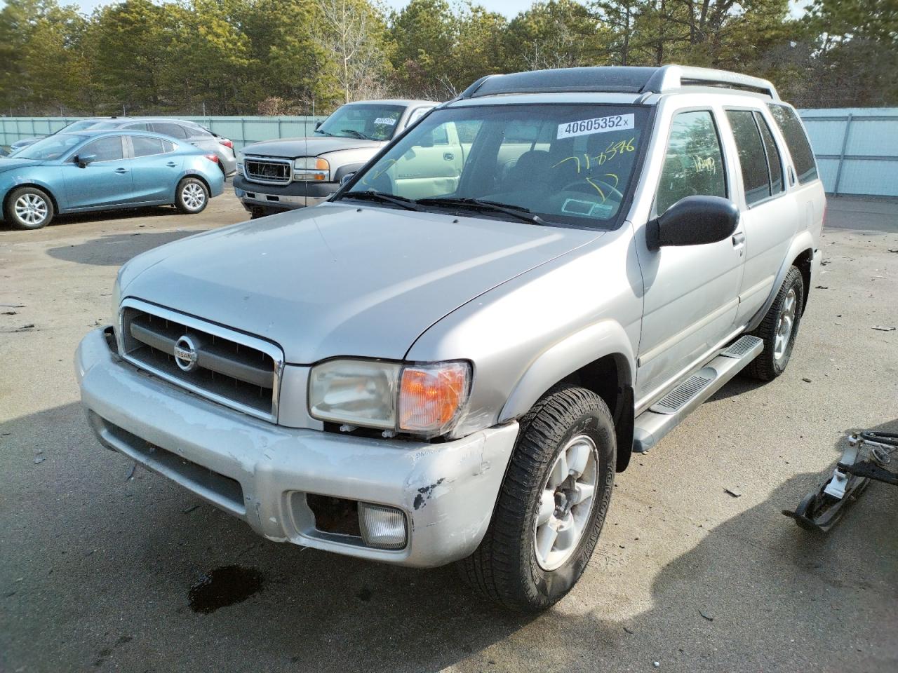 Photo 2 from auction – 2002 NISSAN PATHFINDER with VIN JN8DR09Y32W718596