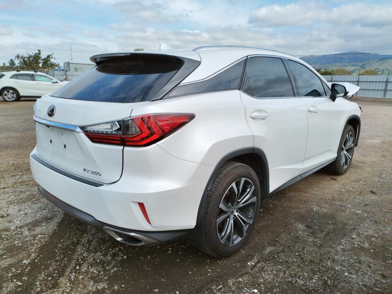 Photo 4 from auction – 2018 LEXUS RX 350 BAS with VIN JTJBZMCA0J2037899