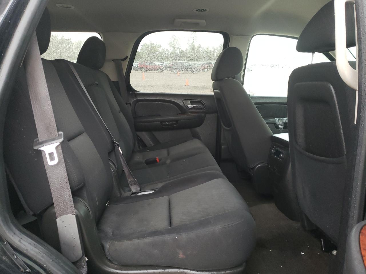 Photo 6 from auction – 2012 CHEVROLET TAHOE C150 with VIN 1GNSCAE0XCR257155