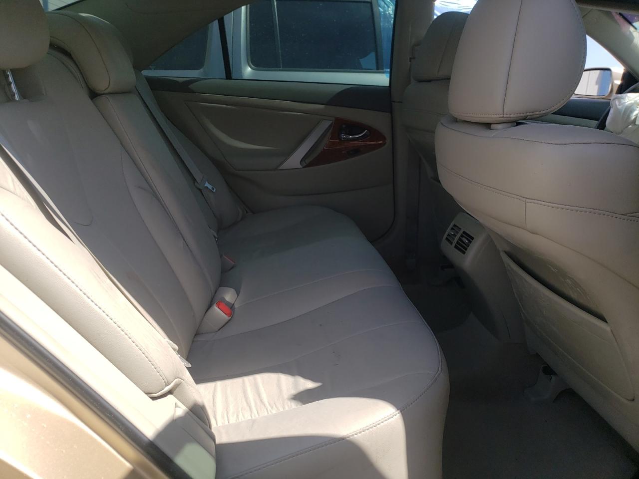 Photo 6 from auction – 2011 TOYOTA CAMRY BASE with VIN 4T1BF3EK4BU129661