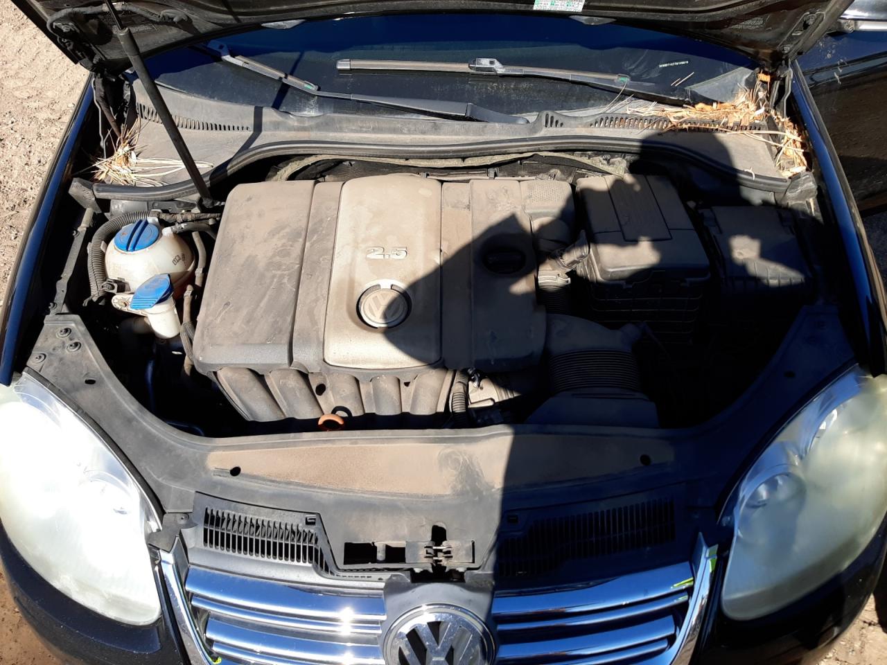 Photo 7 from auction – 2007 VOLKSWAGEN JETTA WOLF with VIN 3VWEF71K77M199016