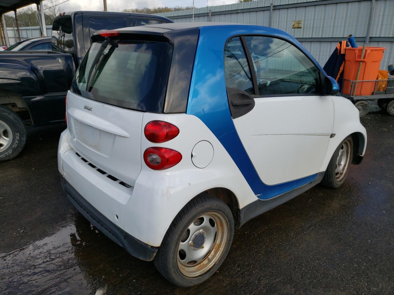 Photo 4 from auction – 2014 SMART FORTWO PUR with VIN WMEEJ3BA0EK786552