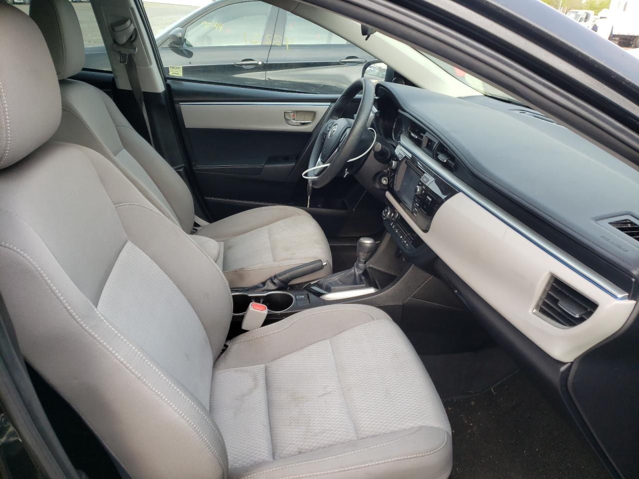 Photo 5 from auction – 2016 TOYOTA COROLLA L with VIN 5YFBURHE0GP368762