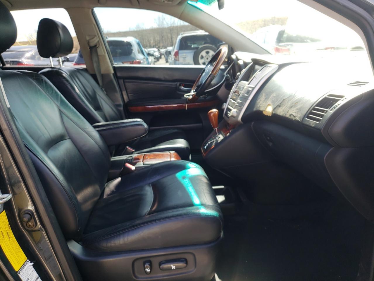 Photo 5 from auction – 2004 LEXUS RX 330 with VIN JTJHA31U540068381