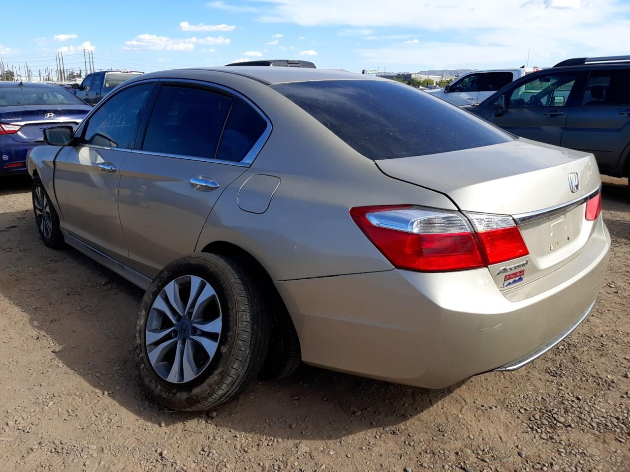 Photo 3 from auction – 2015 HONDA ACCORD LX with VIN 1HGCR2F33FA190820