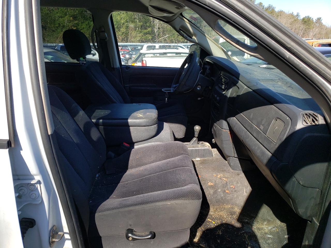 Photo 5 from auction – 2004 DODGE RAM 1500 S with VIN 1D7HU18D14S544740