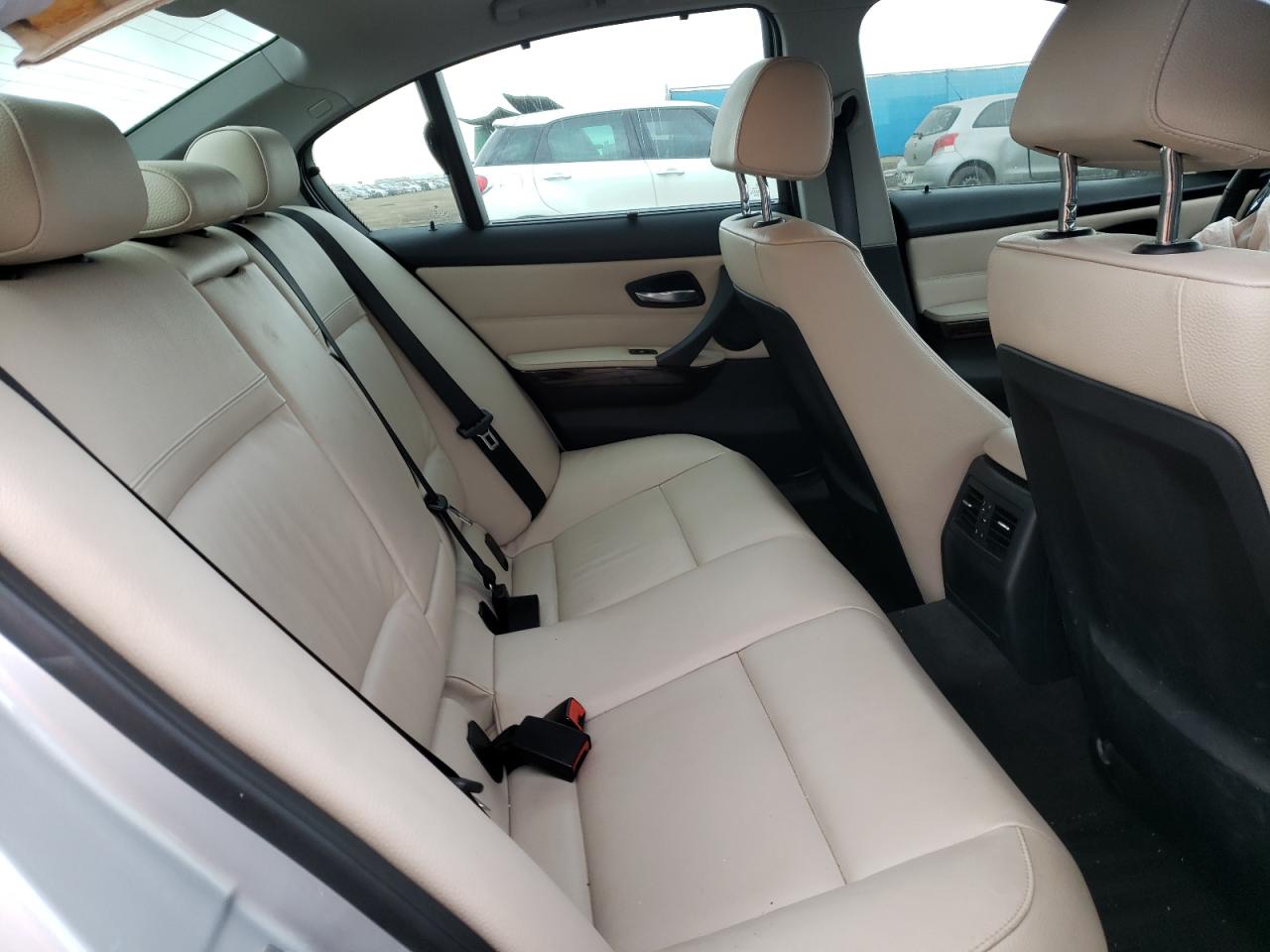 Photo 6 from auction – 2011 BMW 335 XI with VIN WBAPL5C50BA920912