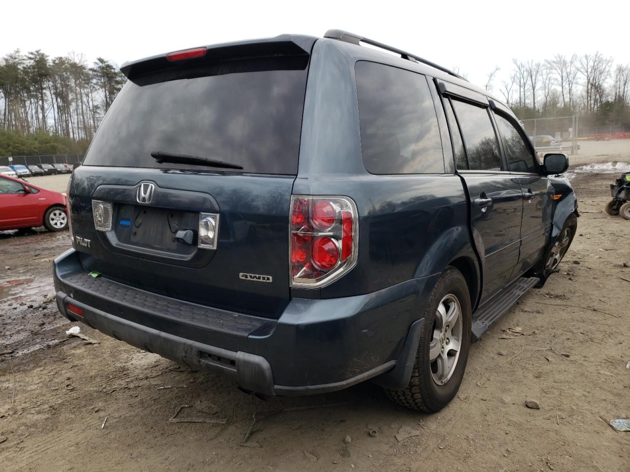 Photo 4 from auction – 2006 HONDA PILOT EX with VIN 5FNYF18706B028562