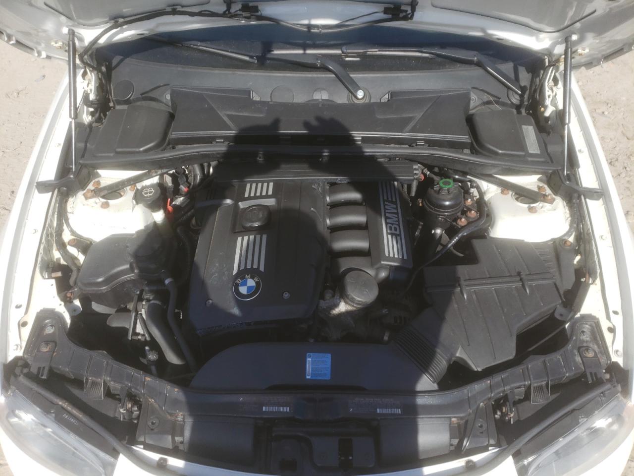 Photo 7 from auction – 2009 BMW 128 I with VIN WBAUN13559VH81243