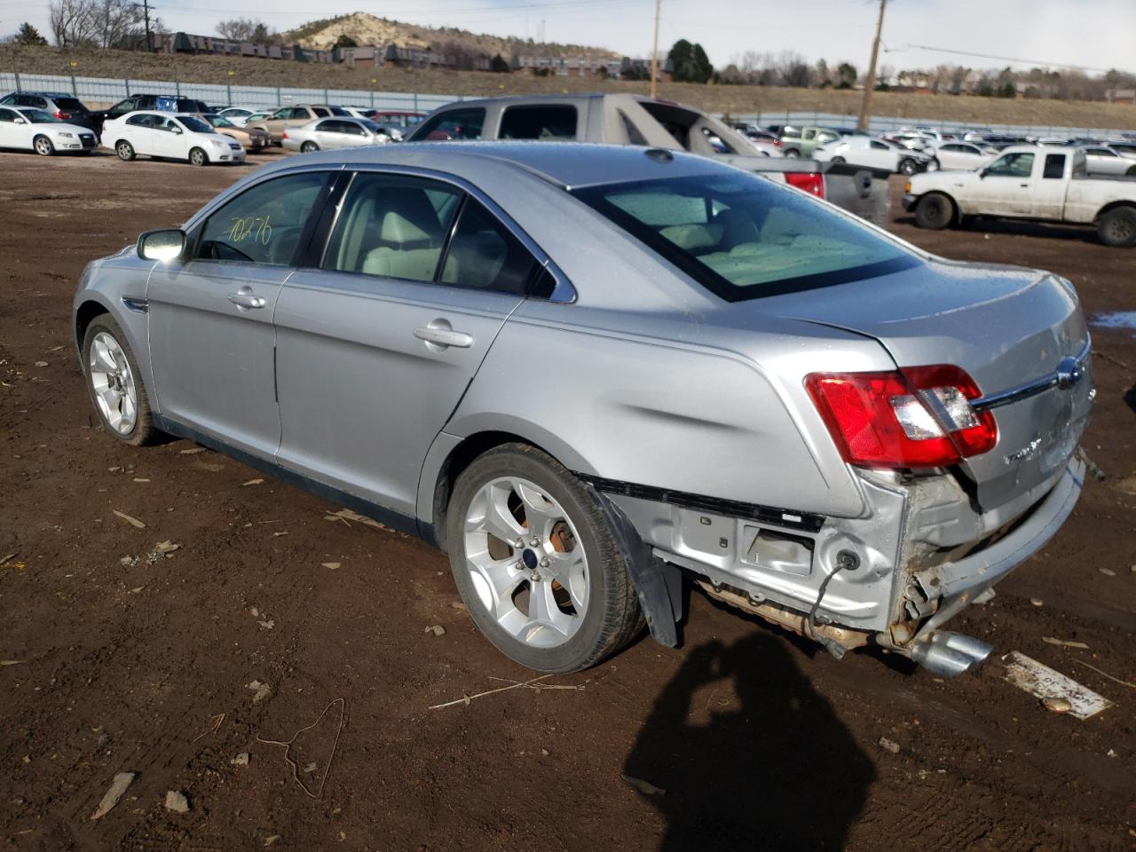 Photo 3 from auction – 2011 FORD TAURUS SEL with VIN 1FAHP2EW5BG175626
