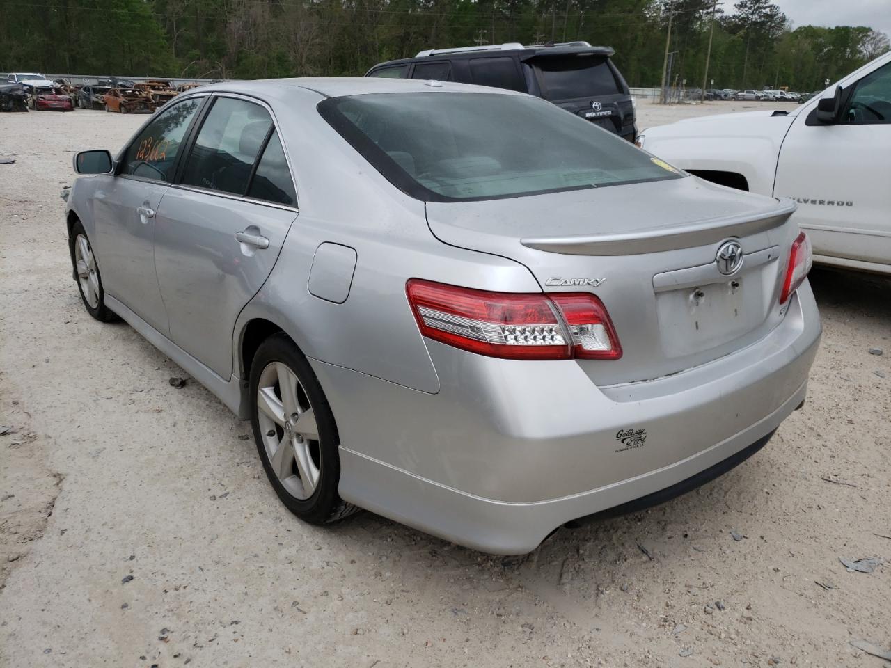 Photo 3 from auction – 2011 TOYOTA CAMRY SE with VIN 4T1BK3EK1BU122467