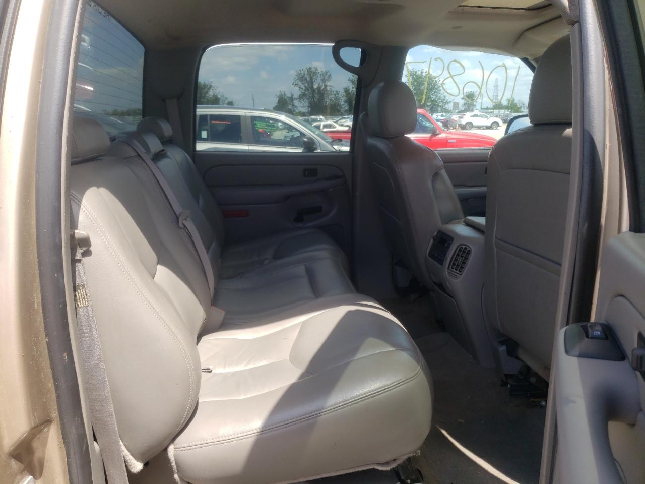 Photo 6 from auction – 2005 GMC NEW SIERRA with VIN 2GTEK13T851395293