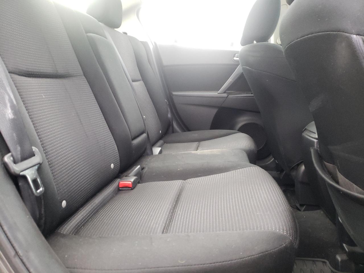Photo 6 from auction – 2013 MAZDA 3 I with VIN JM1BL1V88D1713071
