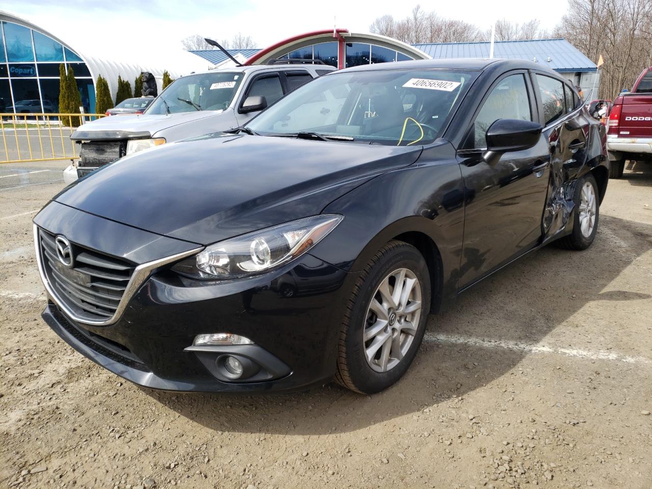 Photo 2 from auction – 2016 MAZDA 3 TOURING with VIN JM1BM1M74G1329525