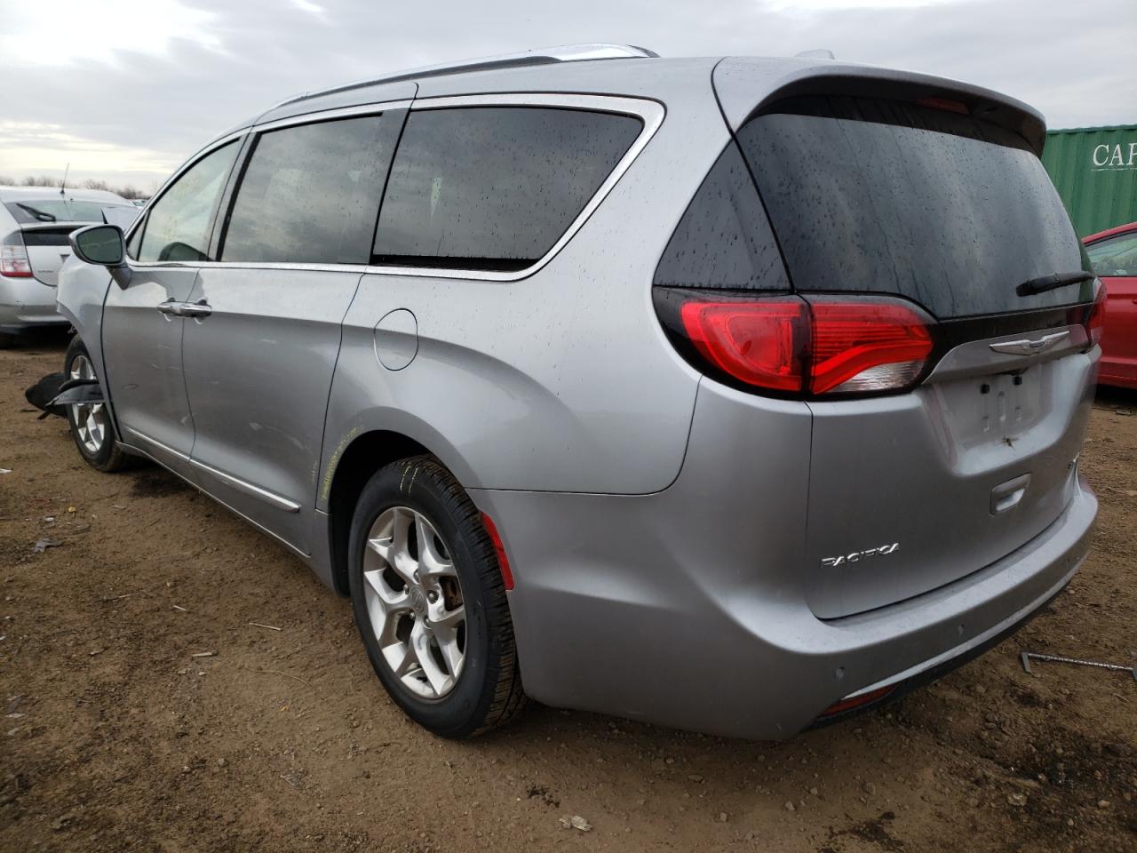 Photo 3 from auction – 2019 CHRYSLER PACIFICA L with VIN 2C4RC1GG7KR552191