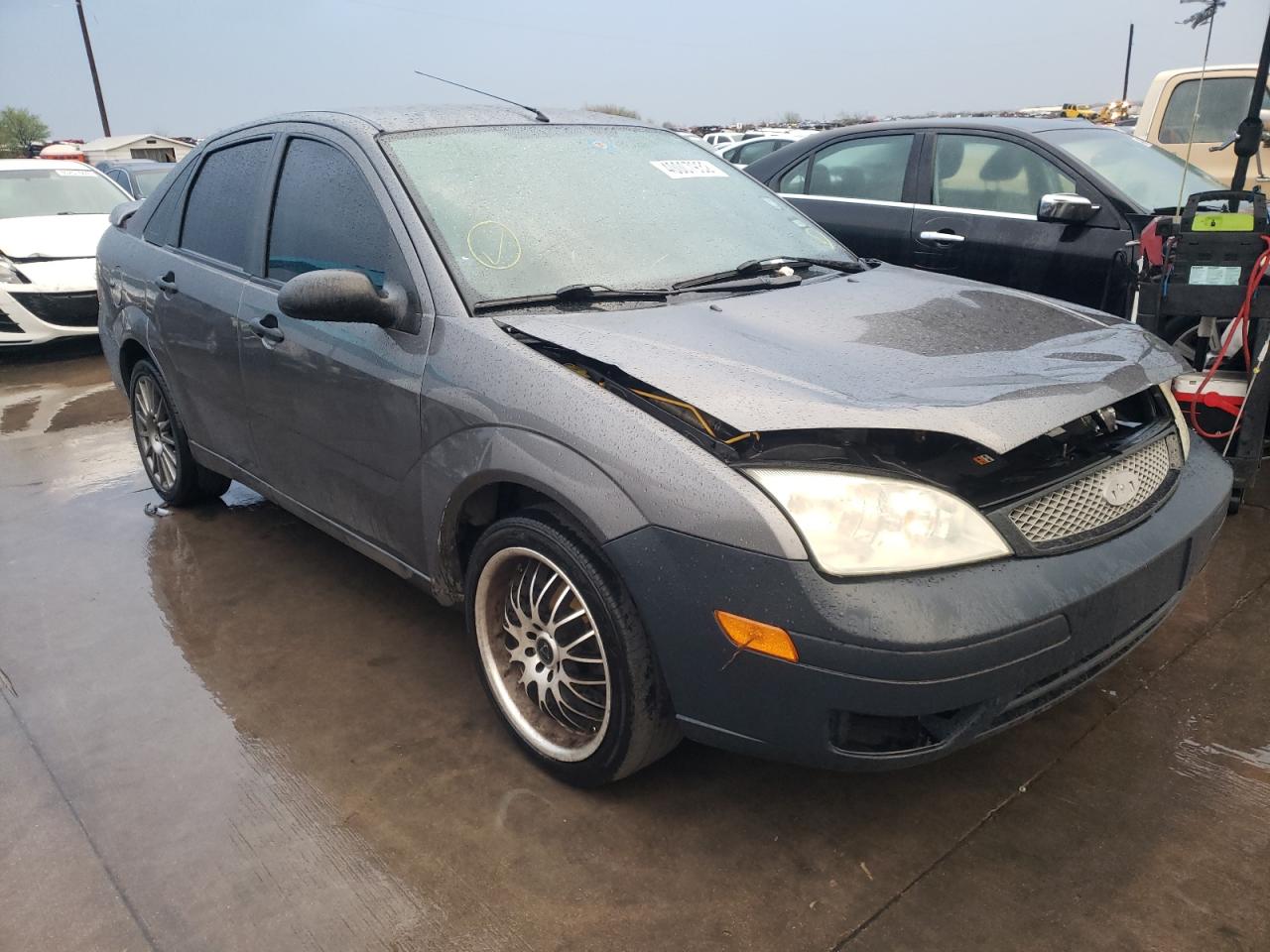 FORD FOCUS ZX4 2006 with VIN 1FAHP34N16W153939 - Photo from auction