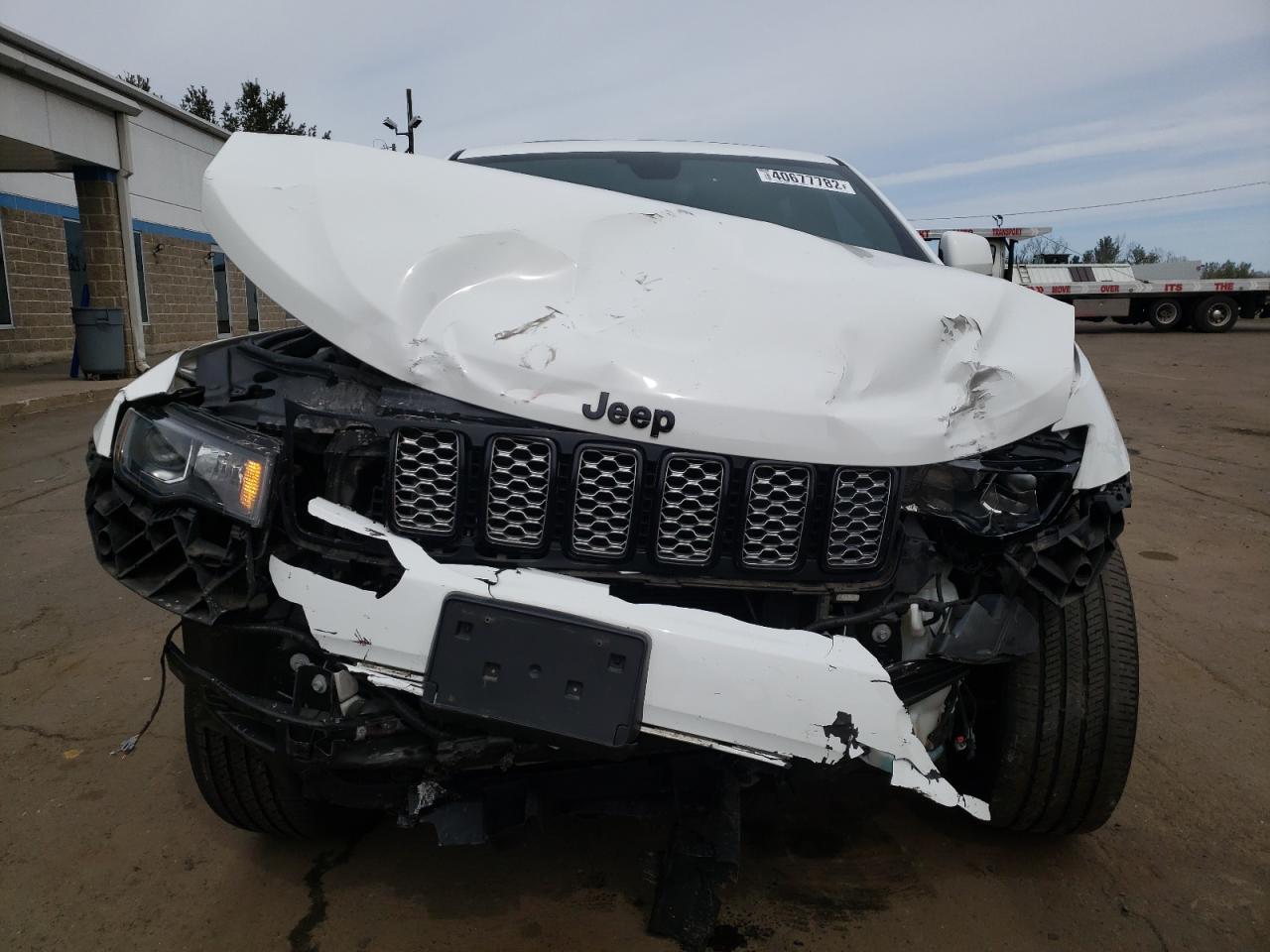Photo 9 from auction – 2019 JEEP GRAND CHER with VIN 1C4RJFAG3KC566982