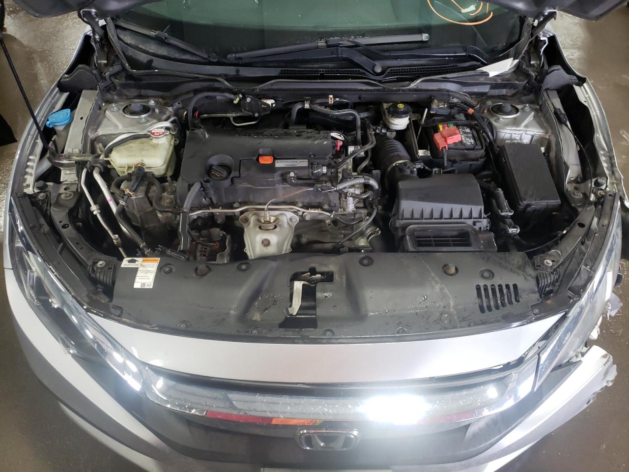 Photo 7 from auction – 2016 HONDA CIVIC LX with VIN 19XFC2F56GE089770