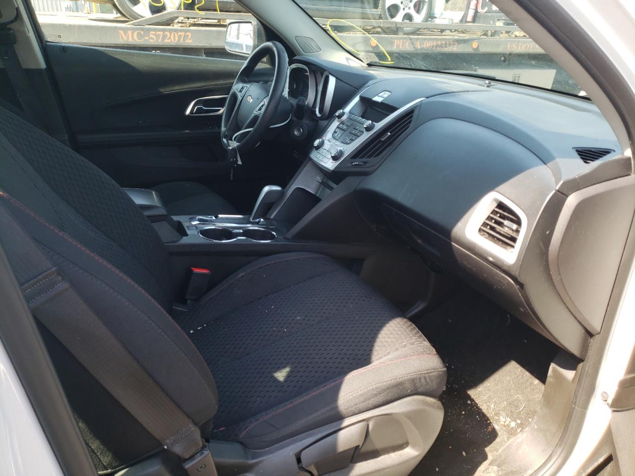 Photo 5 from auction – 2015 CHEVROLET EQUINOX LS with VIN 1GNFLEEK3FZ109248