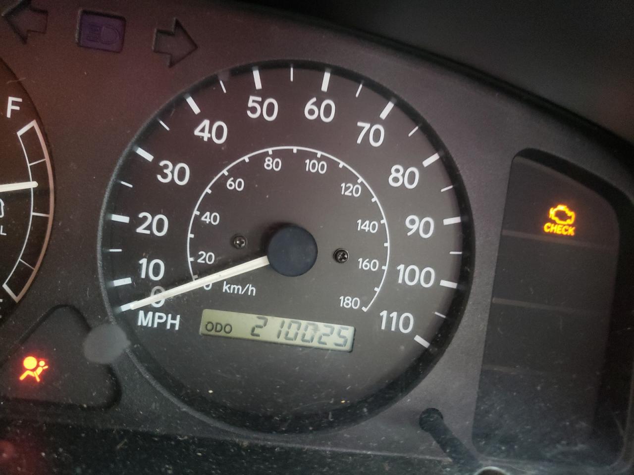 Photo 8 from auction – 1999 TOYOTA COROLLA VE with VIN 2T1BR12E4XC127122