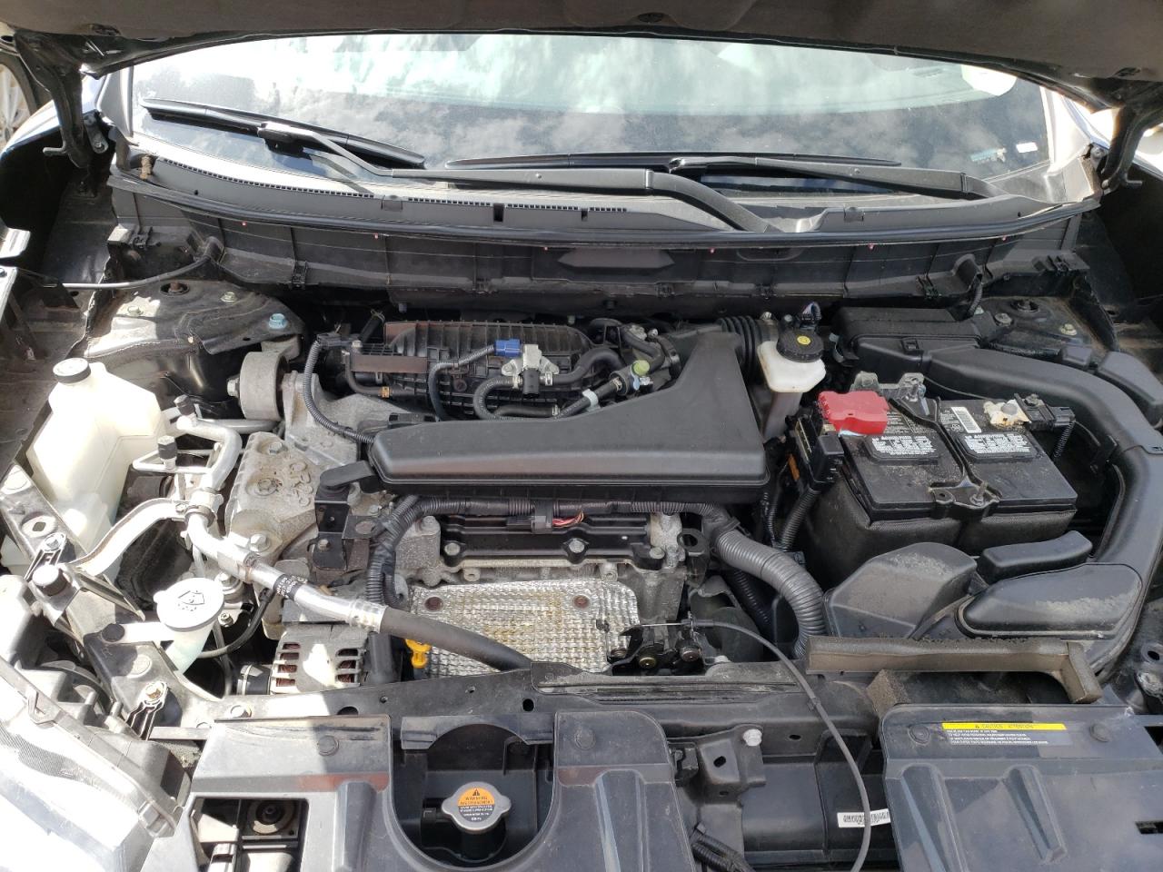 Photo 7 from auction – 2018 NISSAN ROGUE S with VIN 5N1AT2MV6JC720752