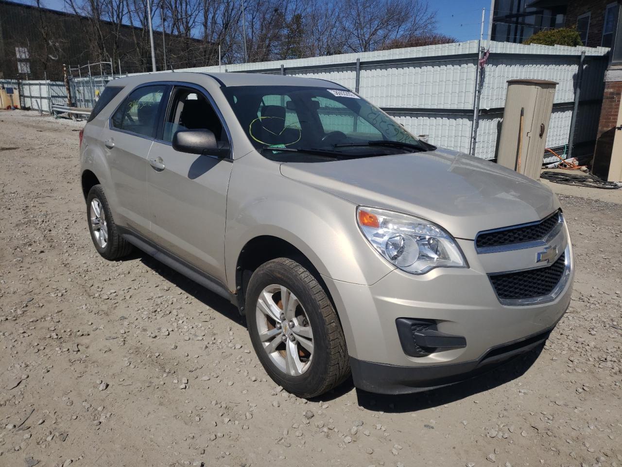 CHEVROLET EQUINOX LS 2011 with VIN 2GNALBEC4B1197182 - Photo from auction