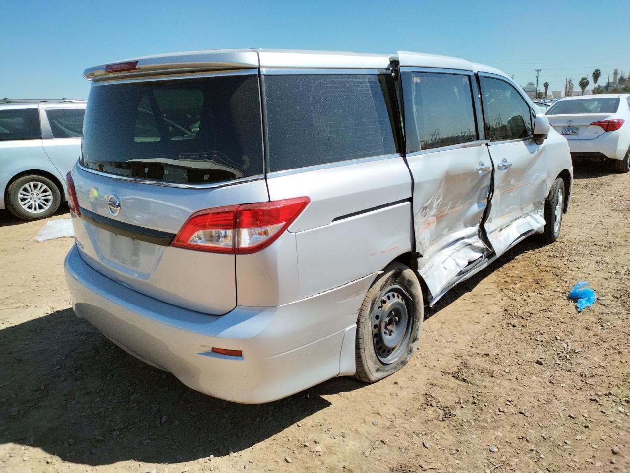 Photo 4 from auction – 2015 NISSAN QUEST with VIN JN8AE2KP5F9131557