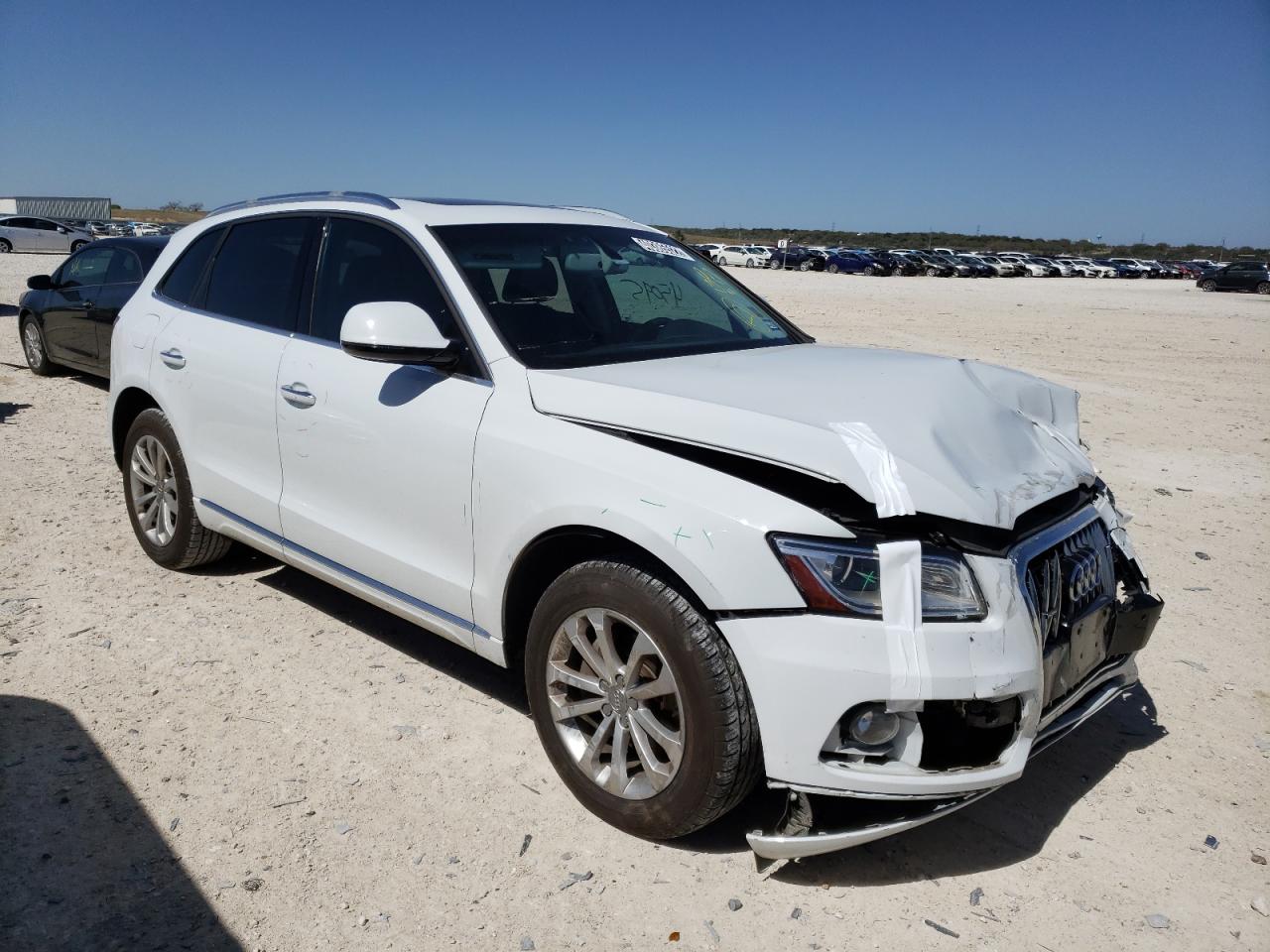 AUDI Q5 PREMIUM 2015 with VIN WA1LFAFP1FA130517 - Photo from auction