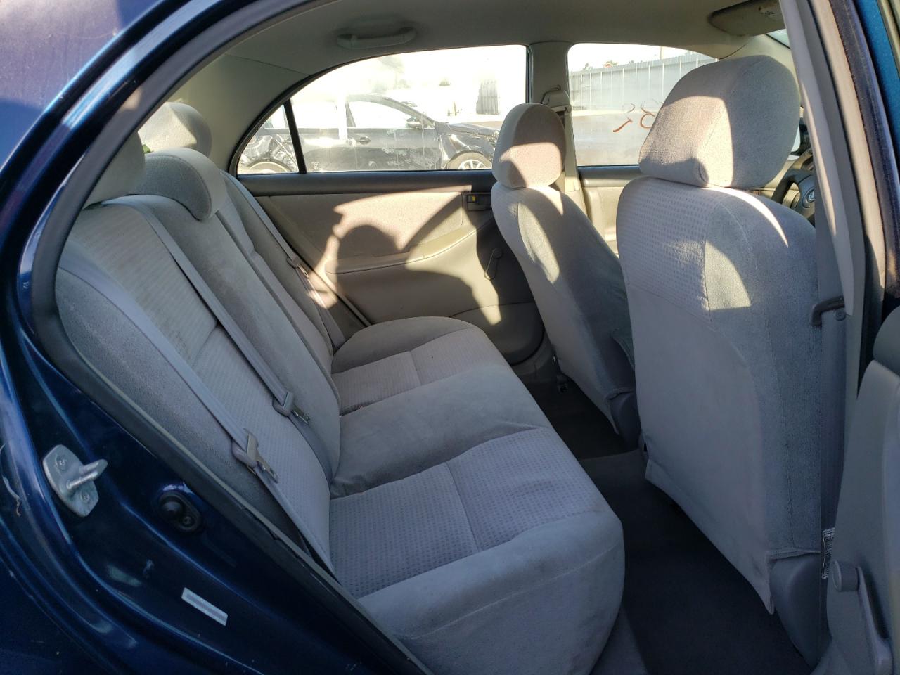 Photo 6 from auction – 2008 TOYOTA COROLLA CE with VIN 1NXBR32E88Z011885