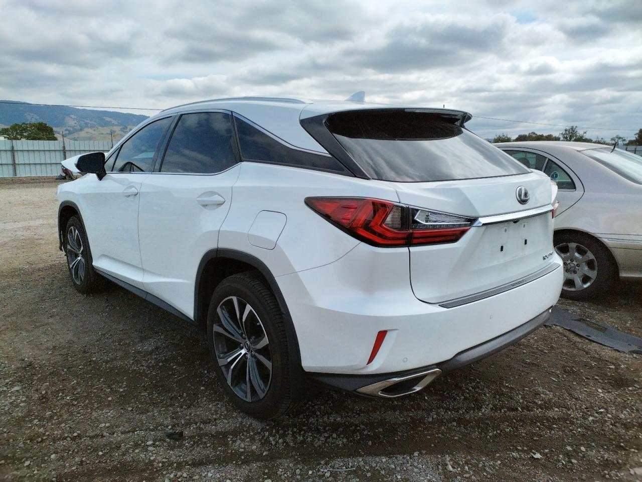 Photo 3 from auction – 2018 LEXUS RX 350 BAS with VIN JTJBZMCA0J2037899