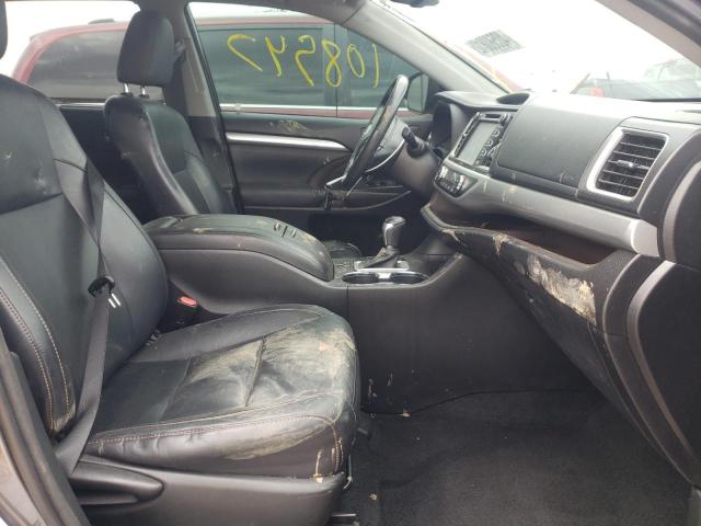 Foto 5 de la subasta – 2015 TOYOTA HIGHLANDER con VIN 5TDJKRFH5FS092258