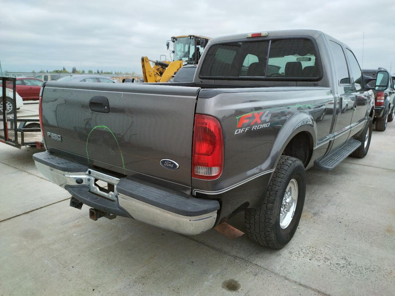 Photo 4 from auction – 2004 FORD F250 SUPER with VIN 1FTNW21S54EA19037