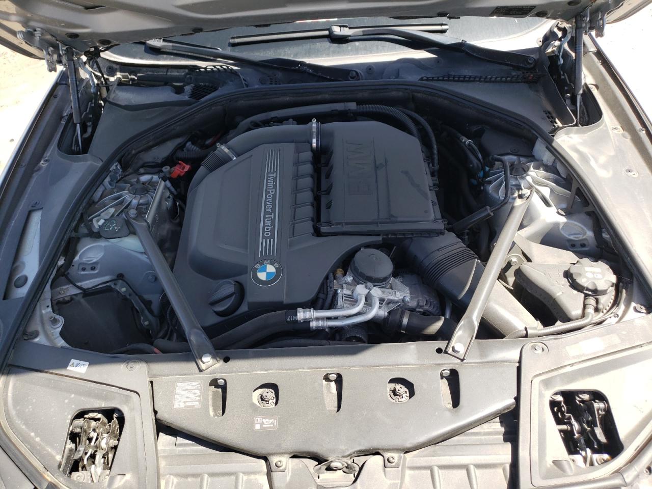 Photo 7 from auction – 2016 BMW 535 I with VIN WBA5B1C54GG554265