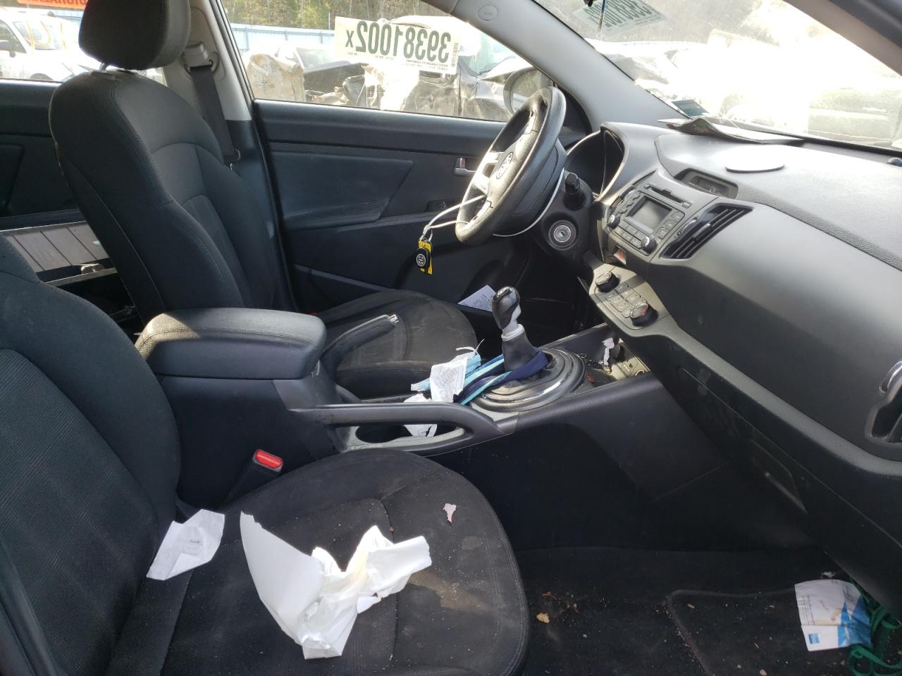 Photo 5 from auction – 2011 KIA SPORTAGE L with VIN KNDPB3A25B7013816