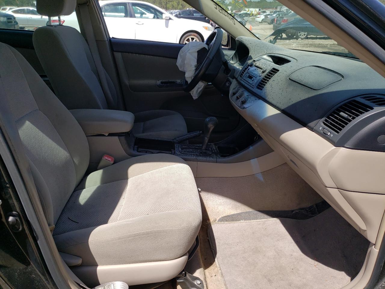 Photo 5 from auction – 2004 TOYOTA CAMRY SE with VIN 4T1BA32K24U503237