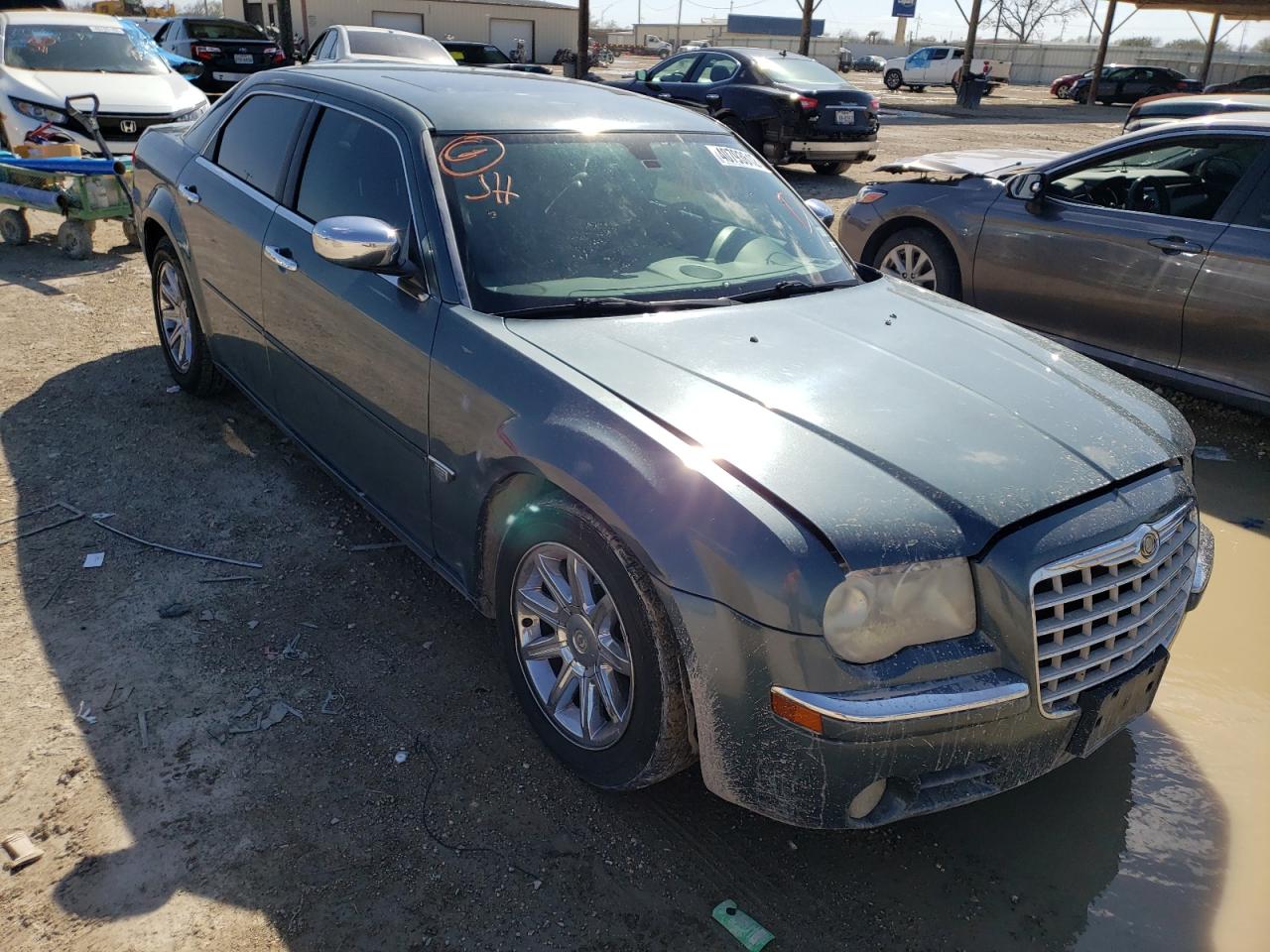 CHRYSLER 300C 2006 with VIN 2C3KA63H16H463185 - Photo from auction