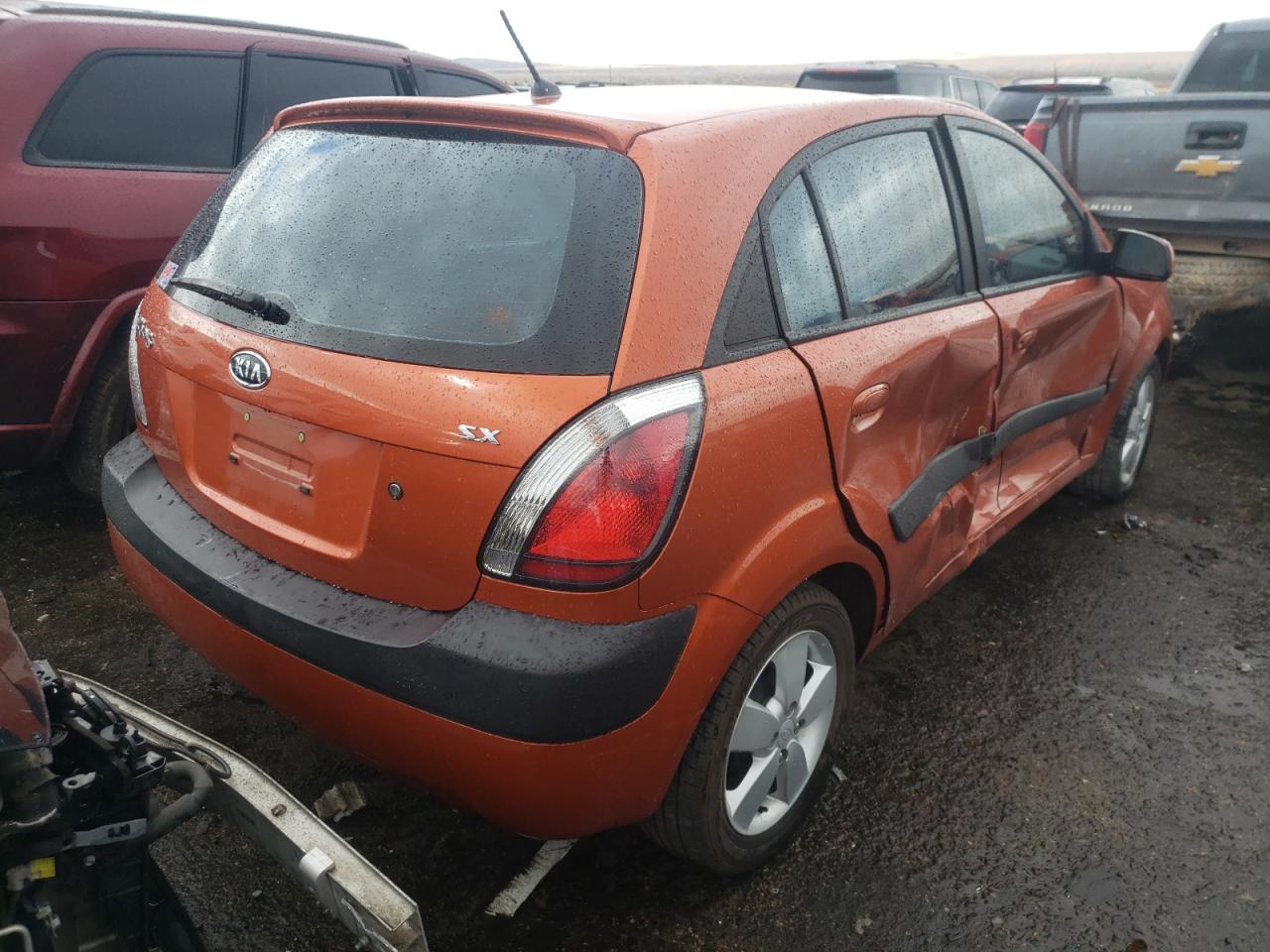 Photo 4 from auction – 2007 KIA RIO S with VIN KNADE163176233075