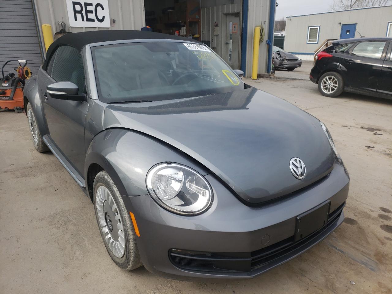 VOLKSWAGEN BEETLE 2013 with VIN 3VW5P7AT3DM816736 - Photo from auction