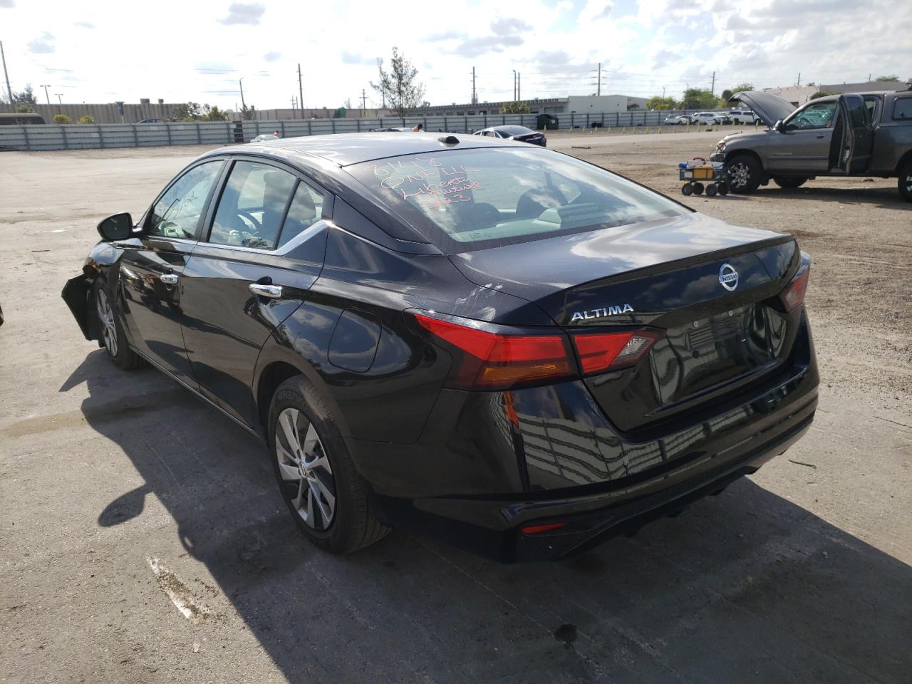 Photo 3 from auction – 2020 NISSAN ALTIMA S with VIN 1N4BL4BV1LN313927