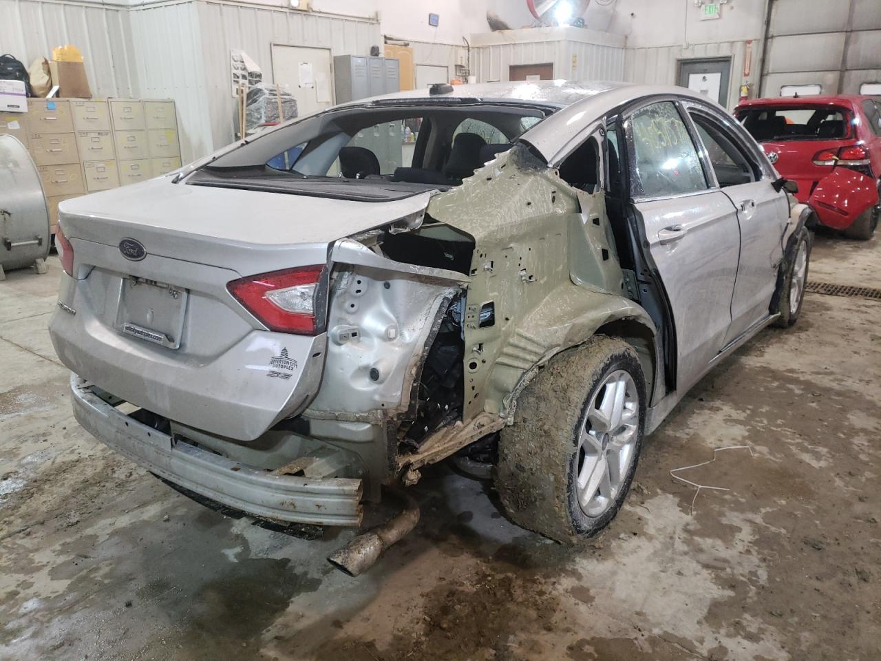 Photo 4 from auction – 2016 FORD FUSION SE with VIN 3FA6P0H72GR327877