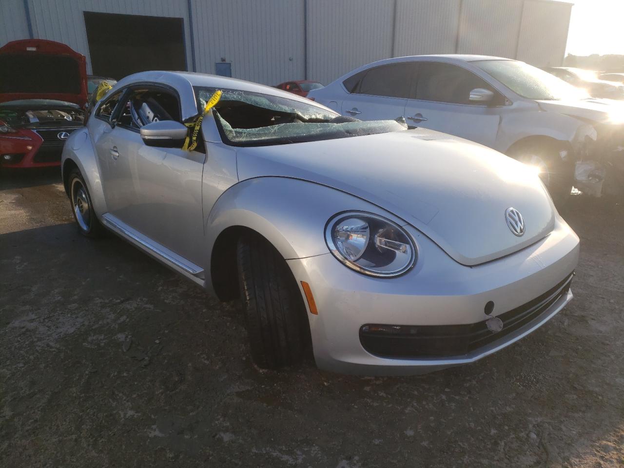 VOLKSWAGEN BEETLE 2012 with VIN 3VWJP7AT0CM612490 - Photo from auction