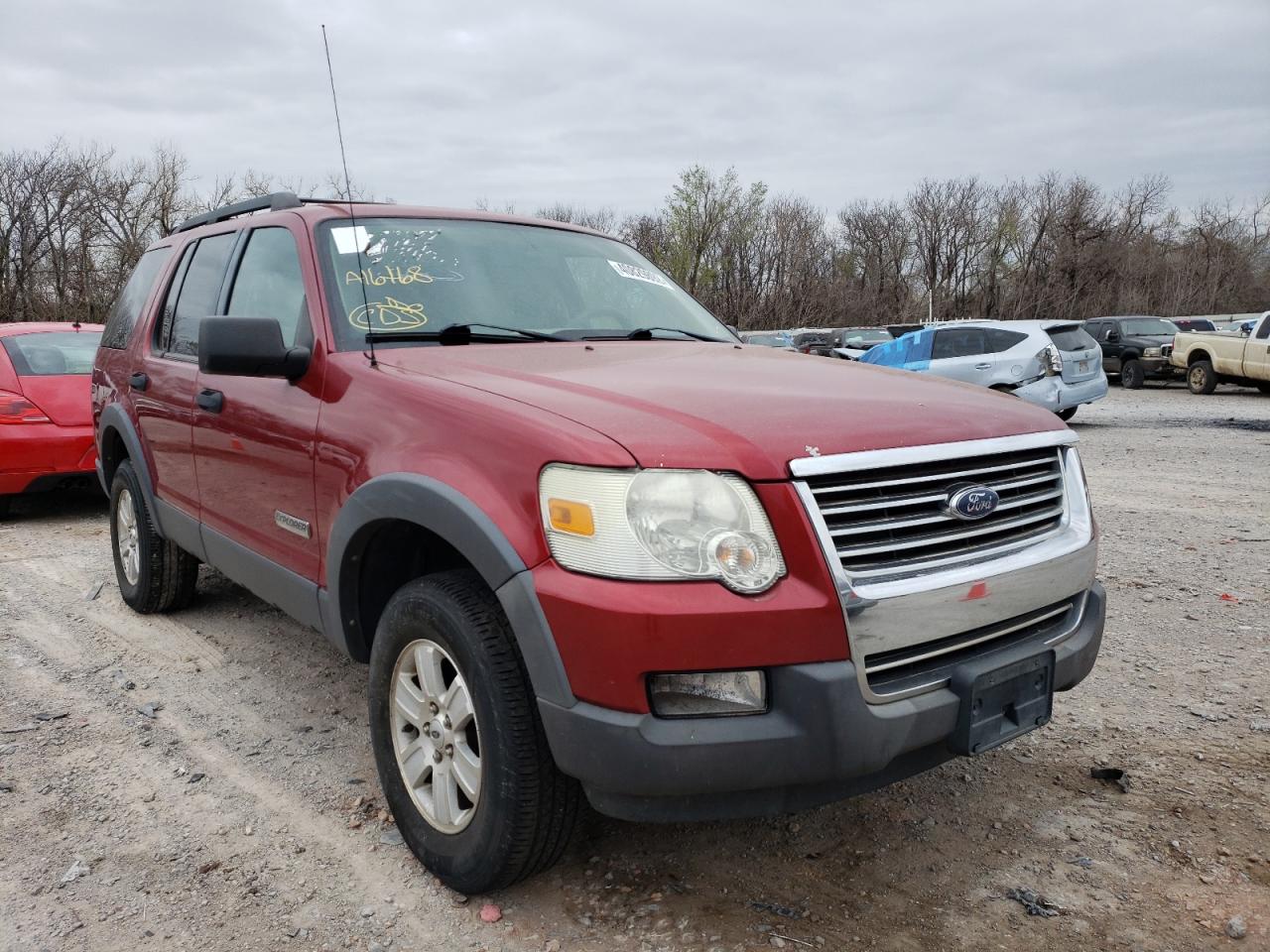 FORD EXPLORER X 2006 مع رقم تعريف المركبة 1FMEU63E06ZA16168 - صورة من المزاد