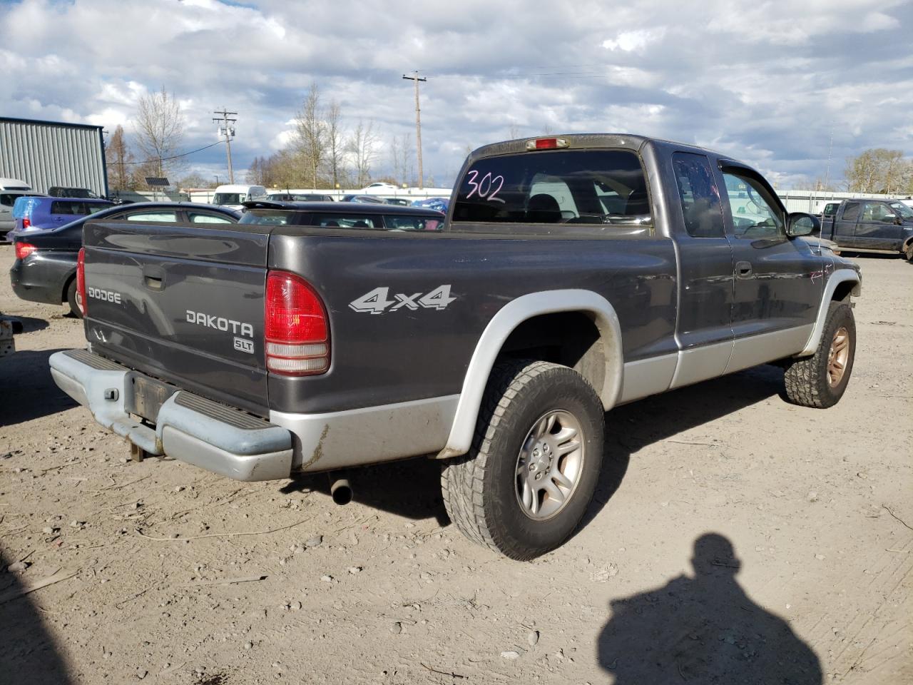 Photo 4 from auction – 2004 DODGE DAKOTA SLT with VIN 1D7HG42NX4S637332