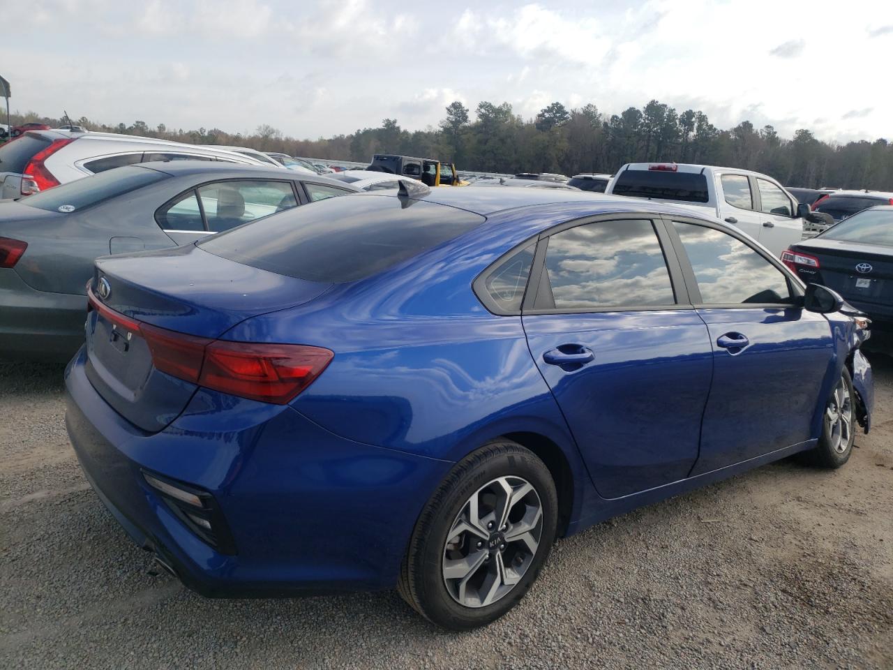 Photo 4 from auction – 2020 KIA FORTE FE with VIN 3KPF24AD8LE220995
