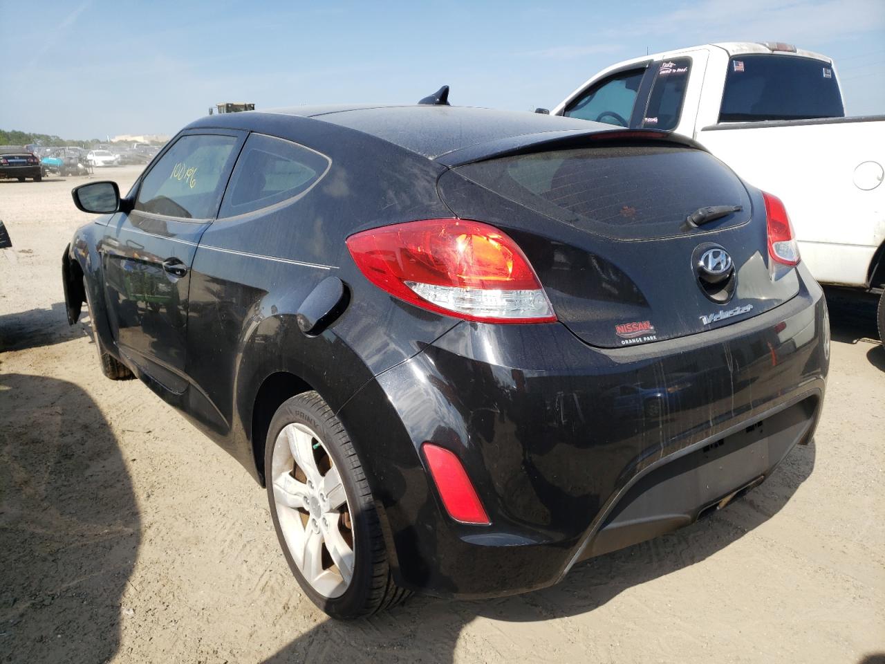 Photo 3 from auction – 2013 HYUNDAI VELOSTER with VIN KMHTC6ADXDU142603