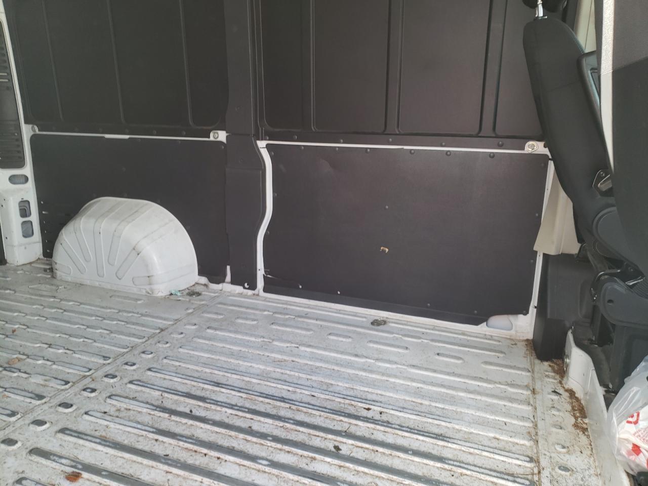 Photo 6 from auction – 2019 RAM PROMASTER with VIN 3C6TRVBG4KE549664