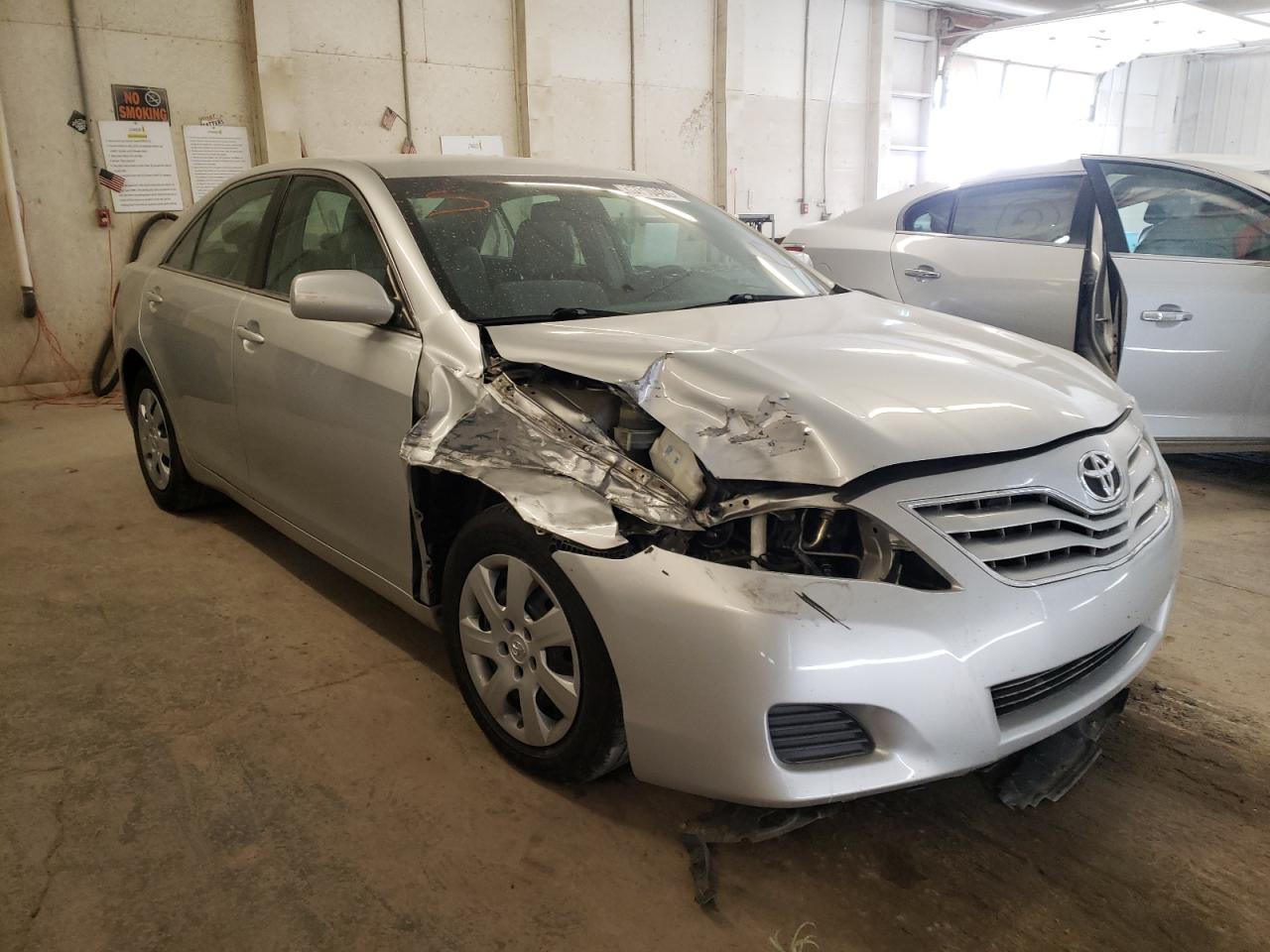 TOYOTA CAMRY BASE 2011 with VIN 4T4BF3EK8BR163172 - Photo from auction